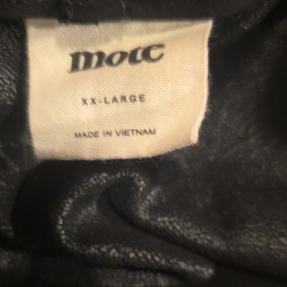 Mote Jacket - Picture 2 of 5